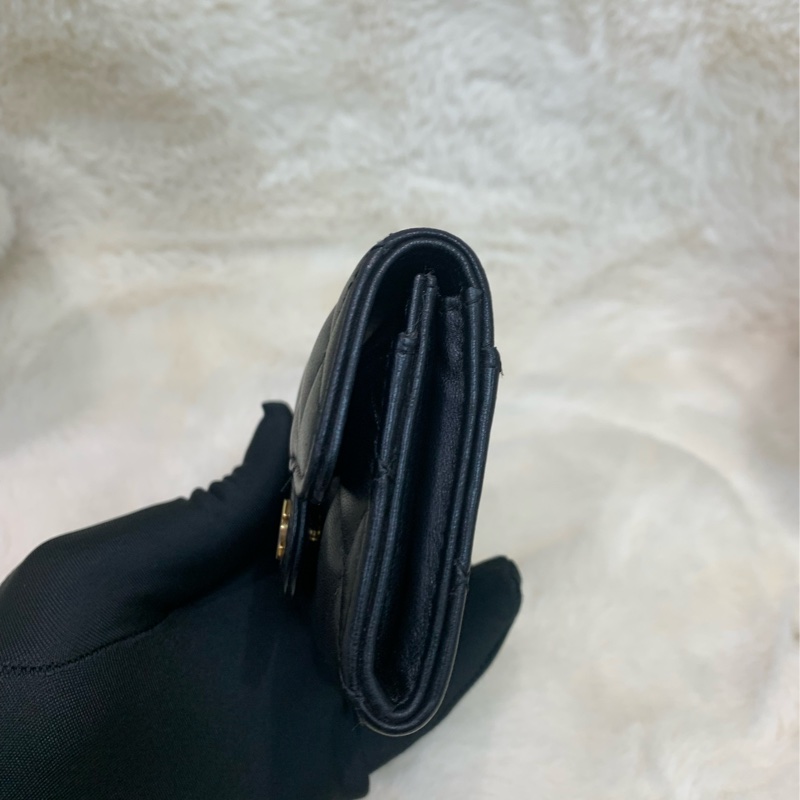 Chanel 香奈兒 黑色 經典CF 金扣 羊皮卡包-1