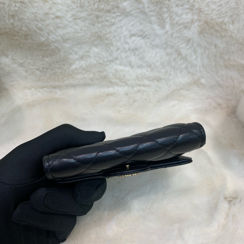 Chanel 香奈兒 黑色 經典CF 金扣 羊皮卡包-14