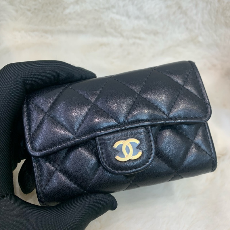 Chanel 香奈兒 黑色 經典CF 金扣 羊皮卡包-31