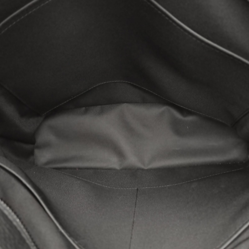 LOUIS VUITTON 黑色牛皮黑扣晶片ChristopherTote托特包-4