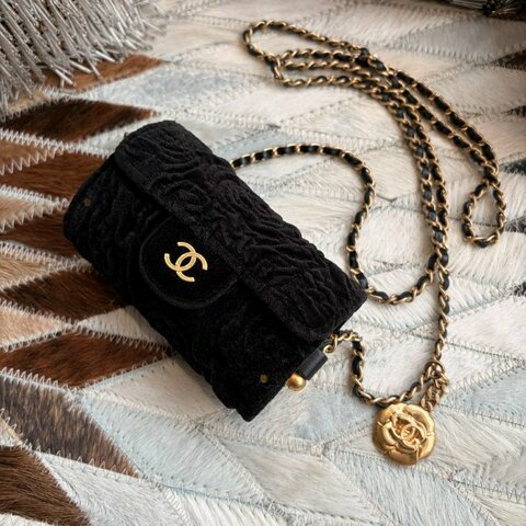 CHANEL 山茶花口紅鏈袋包