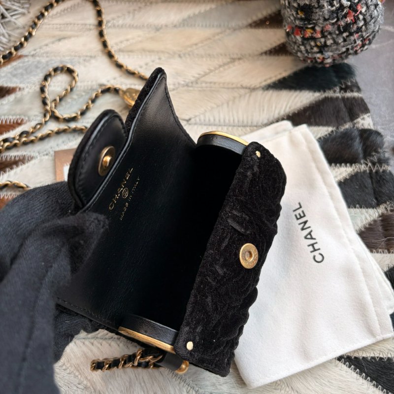 CHANEL 山茶花口紅鏈袋包-4