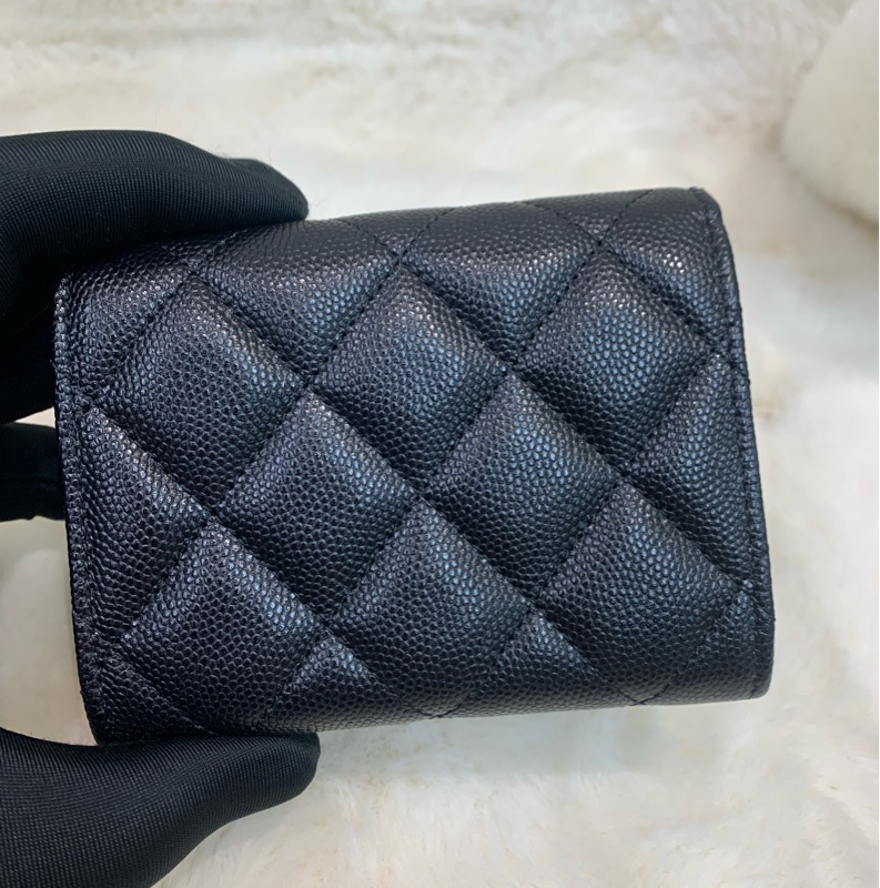 Chanel 香奈兒 黑色 荔牛 水鑽扣 中號卡包 芯片款-2