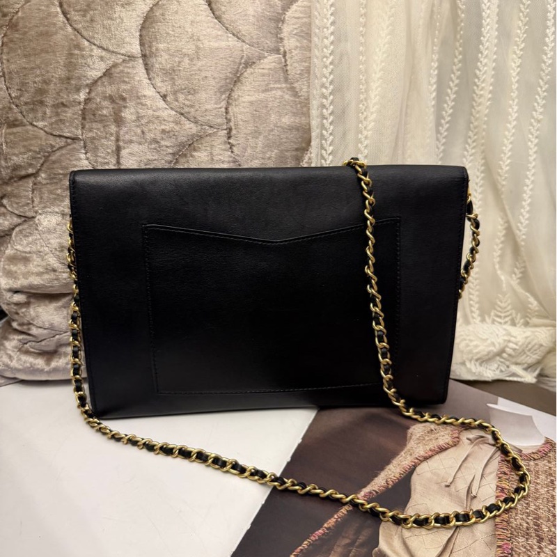香奈兒 黑色皮革 翻蓋手拿包 信封包 斜背包 chanel clutch bag-6