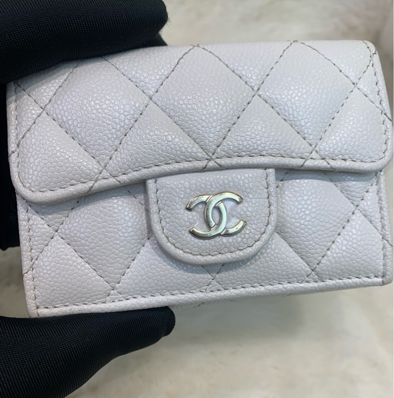 Chanel 香奈兒 白色 金扣三摺荔枝牛皮 短銀包-11