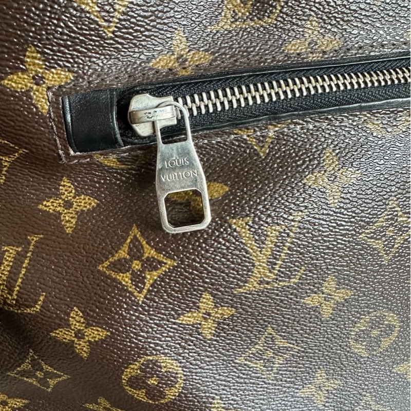 路易威登lv 路易威登 托特包 中古 老花 肩背包 郵差包 通勤包 二手包 經典款 黑色 適合男生 女生 Louis Vuitton Monogram Macassar Torres Messenger Bag-1