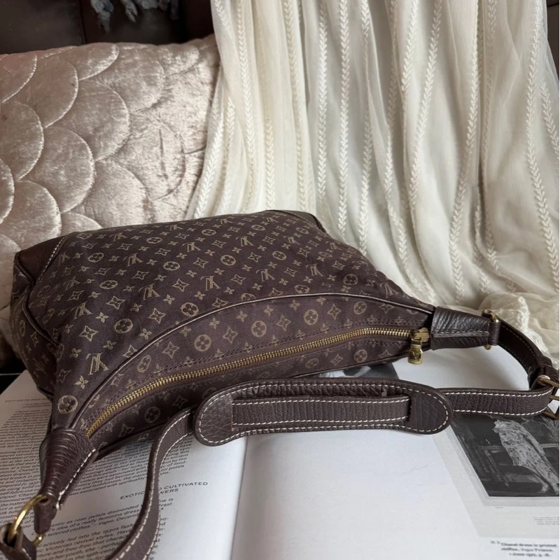 路易威登lv 路易威登 托特包 中古 老花 肩背包 二手包 路易威登 牛角包 / 腋下包 丹寧 Louis Vuitton Monogram denim Mini Lin Boulogne 經典款 女生 罕有-19