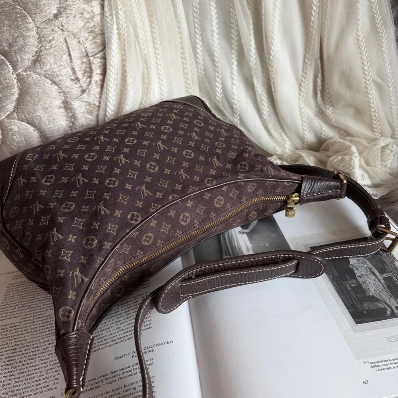 路易威登lv 路易威登 托特包 中古 老花 肩背包 二手包 路易威登 牛角包 / 腋下包 丹寧 Louis Vuitton Monogram denim Mini Lin Boulogne 經典款 女生 罕有-21
