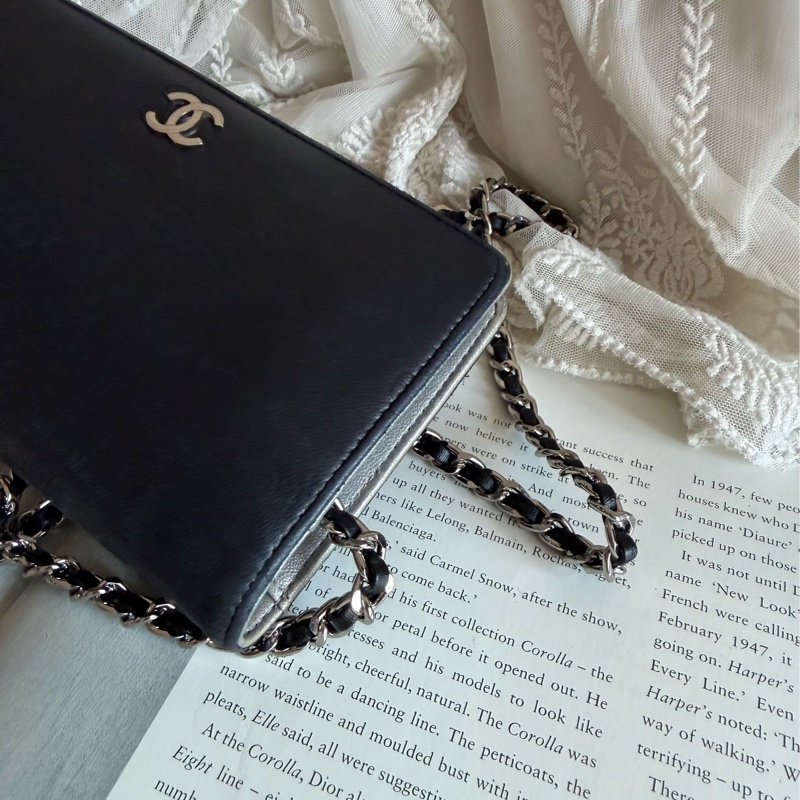香奈兒 山茶花壓紋長夾 錢包 黑色皮革 chanel WOC手袋側斜孭背長夾單肩包-8