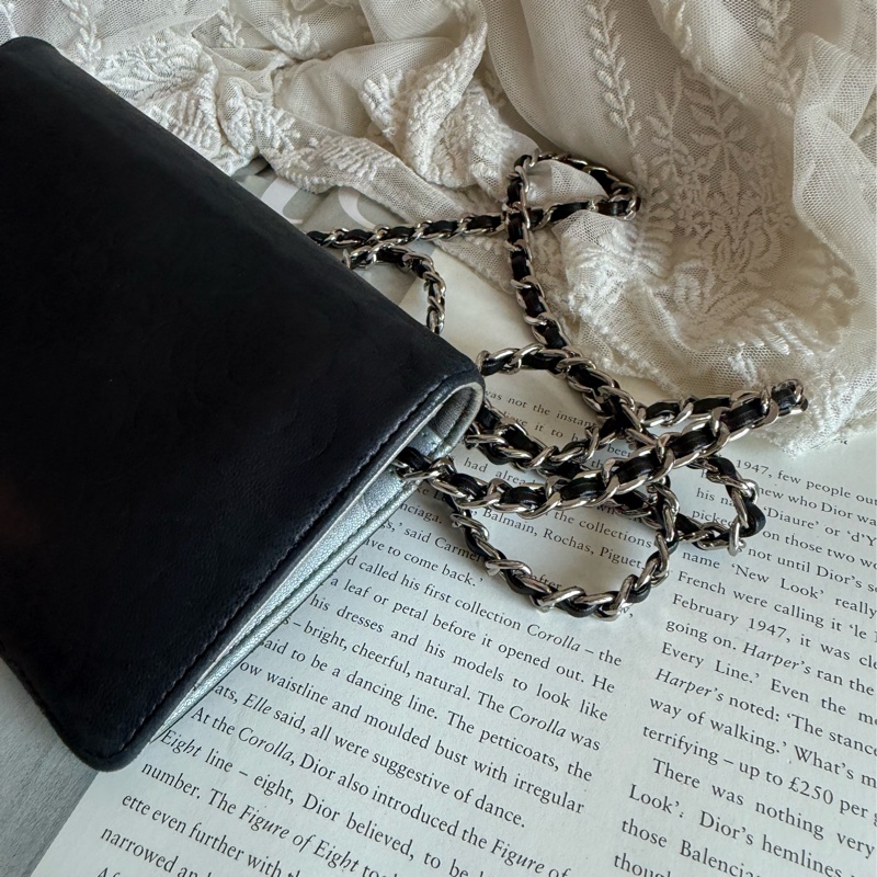 香奈兒 山茶花壓紋長夾 錢包 黑色皮革 chanel WOC手袋側斜孭背長夾單肩包-15