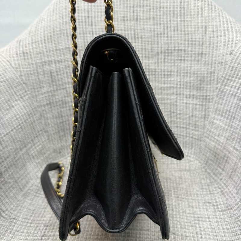 【90新✨中古稀有款❗️全網獨家】Chanel 牛皮菱格紋Vintage 口蓋包|斜背包|肩背包|鏈條包-1