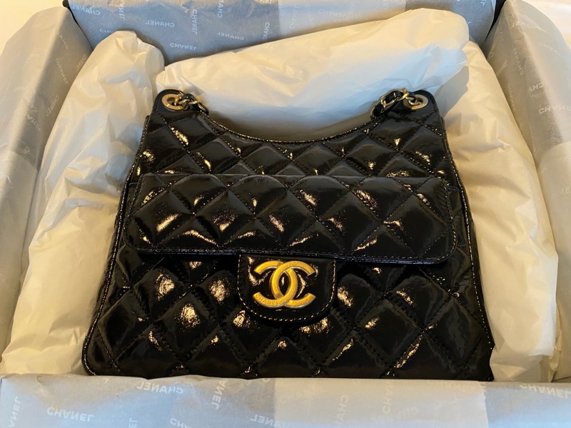 Chanel 23C 天貓hobo包 晶片款 黑金中號-1