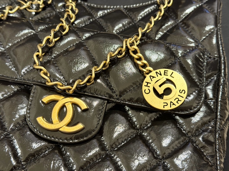 Chanel 23C 天貓hobo包 晶片款 黑金中號-13