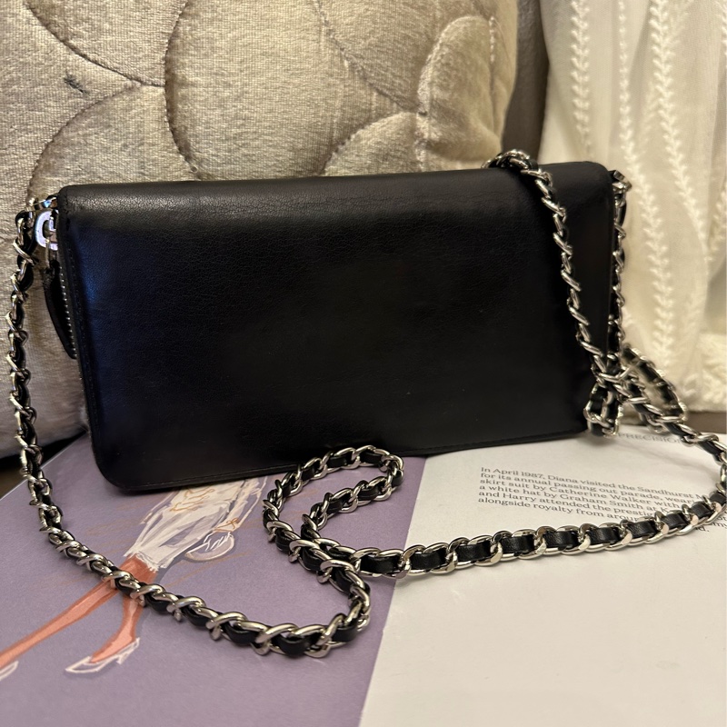 香奈兒 黑色皮革 長夾 錢包 鉚釘雙 C 鍊條包 chanel WOC手袋側斜孭背長夾單肩包-6