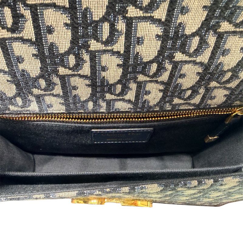 CHRISTIAN DIOR 迪奧 30 MONTAIGNE 肩背包 OBLIQUE 緹花帆布 灰色 金釦-9