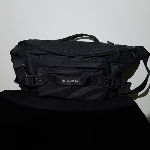 BALENCIAGA 巴黎世家 經典ARMY系列尼龍拉鍊腰包(黑色)