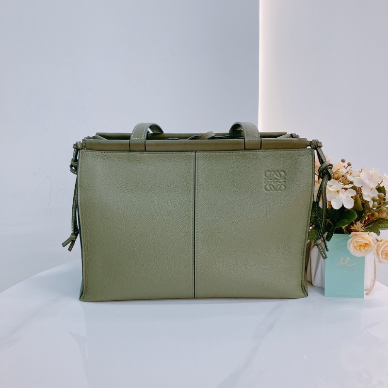 MS0603 Loewe 羅意威 托特手袋 購物手袋 小號 牛油果綠色 Cushion Tote Small Calfskin Green-0