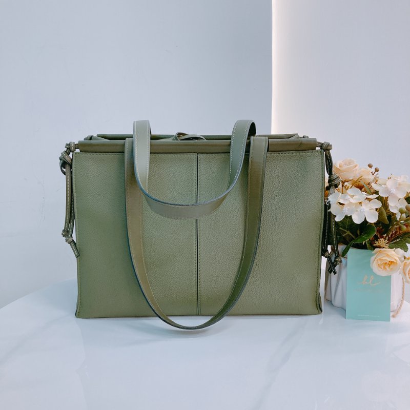 MS0603 Loewe 羅意威 托特手袋 購物手袋 小號 牛油果綠色 Cushion Tote Small Calfskin Green-1