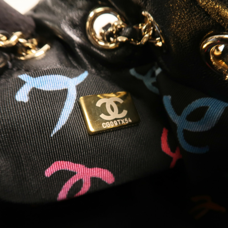 CHANEL 羊皮皮革Rucksack金扣鏈帶背包-6