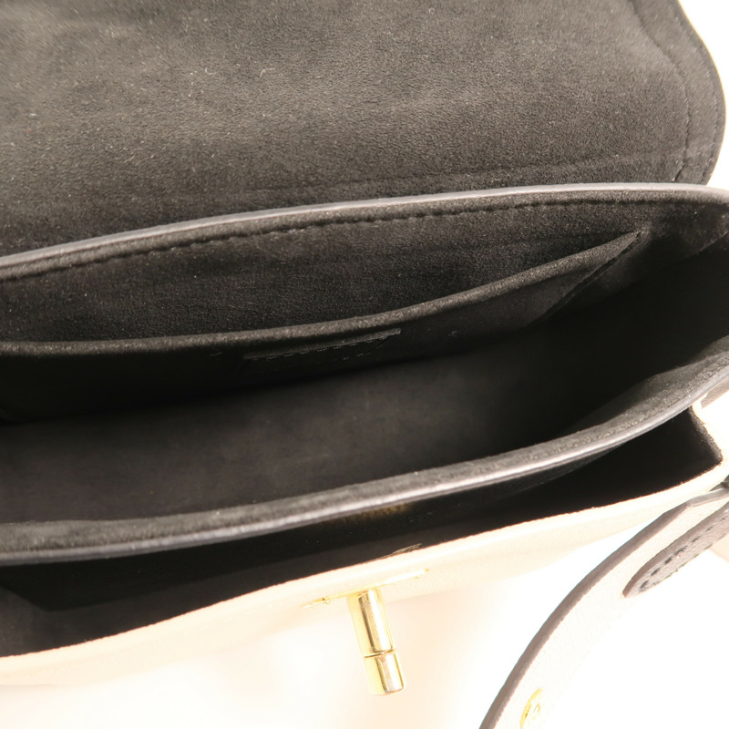 LOUIS VUITTON 牛皮皮革Lockme Tender金扣肩背袋-4