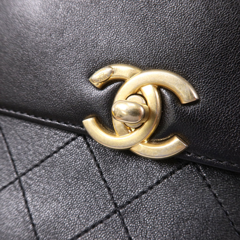 CHANEL 牛皮皮革Coco Luxe Flap Bag Small金扣鏈帶手挽肩背兩用袋-6