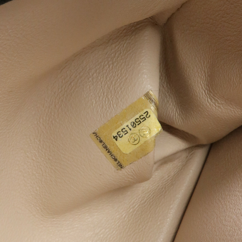 CHANEL 牛皮皮革Coco Luxe Flap Bag Small金扣鏈帶手挽肩背兩用袋-7