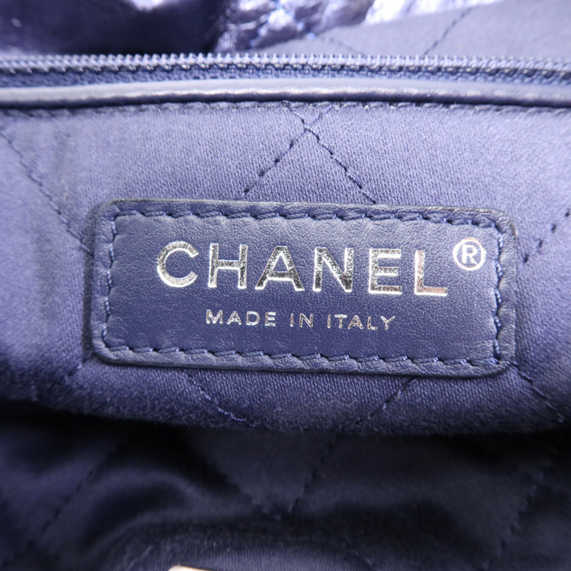 CHANEL 牛皮皮革Chanel 22 Medium銀扣鏈帶肩背袋-5