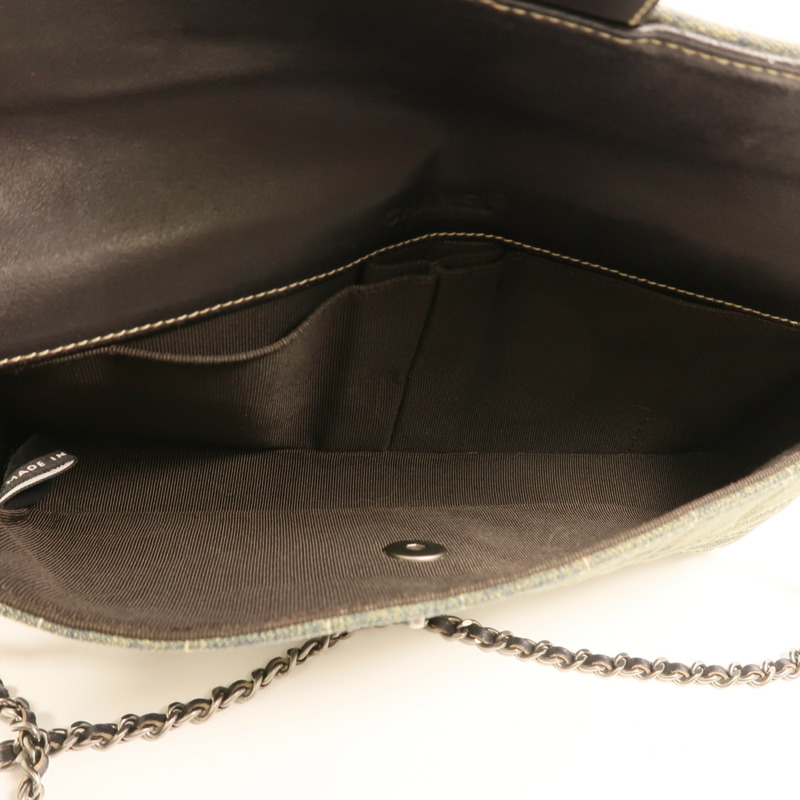 CHANEL 牛仔布Chain Shoulder銀扣鏈帶肩背袋-4