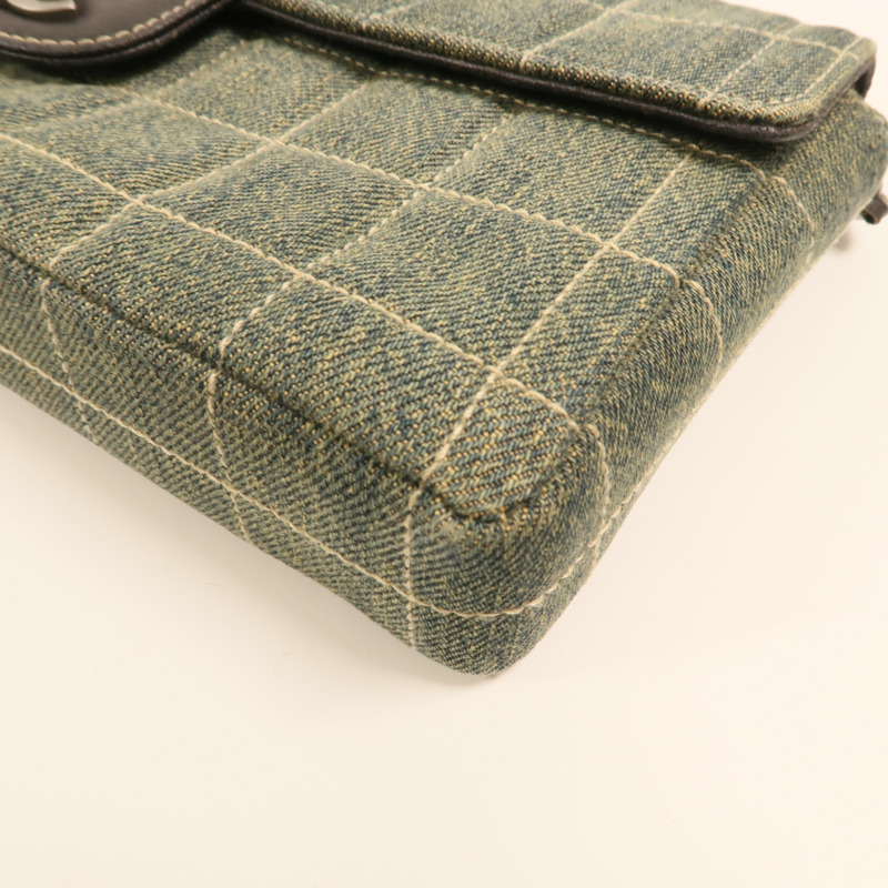 CHANEL 牛仔布Chain Shoulder銀扣鏈帶肩背袋-9