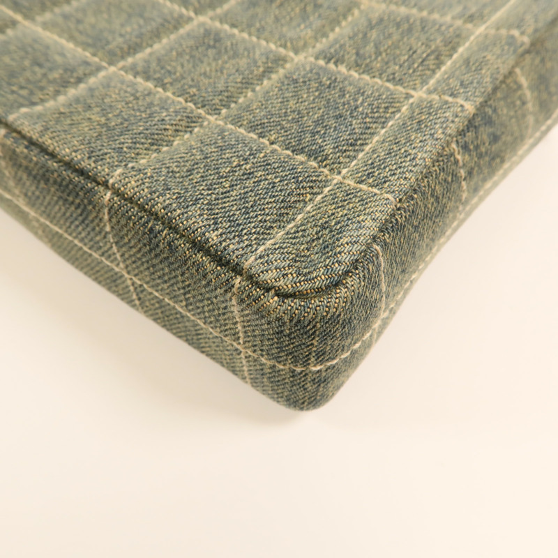 CHANEL 牛仔布Chain Shoulder銀扣鏈帶肩背袋-11