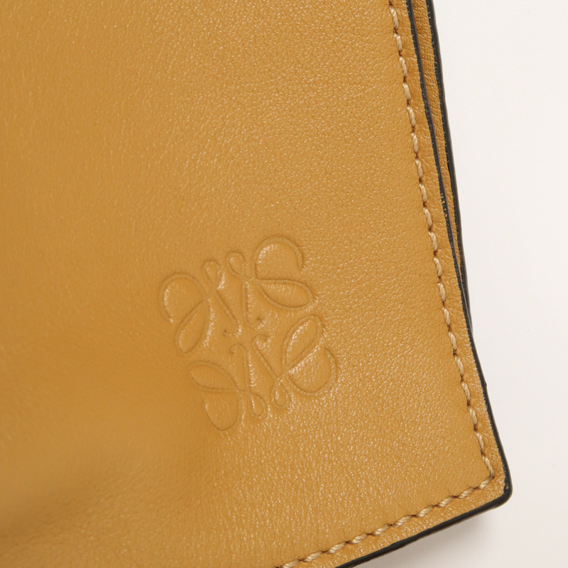 LOEWE 羊皮皮革Flamenco Medium金扣肩背袋-4