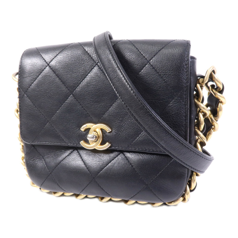 CHANEL 牛皮皮革Matelasse Bag金扣肩背袋-2