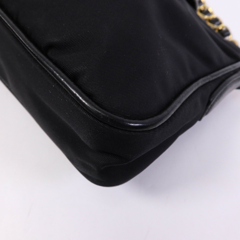 PRADA 尼龍Shoulder Bag金扣鏈帶肩背袋-9