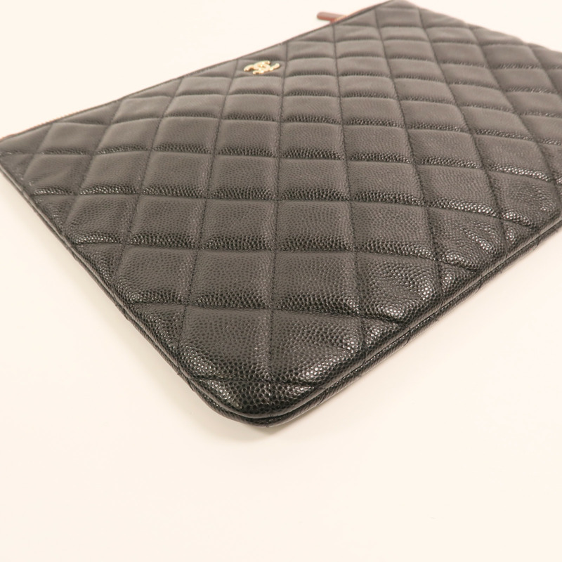 CHANEL 牛皮皮革Clutch金扣手拿包-11