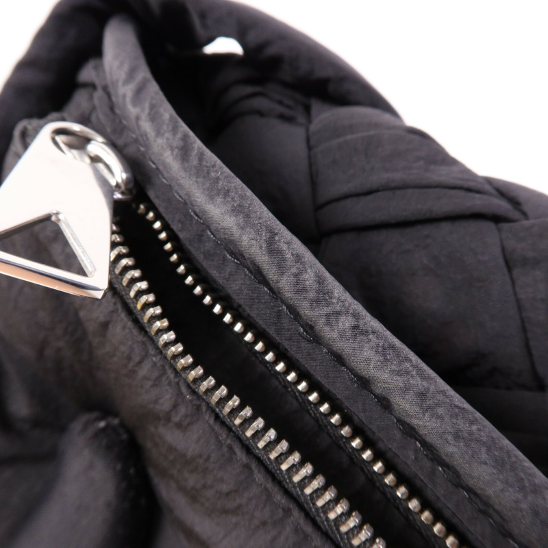 BOTTEGA VENETA 聚酯纖維Small Rumple Messenger銀扣肩背袋-16