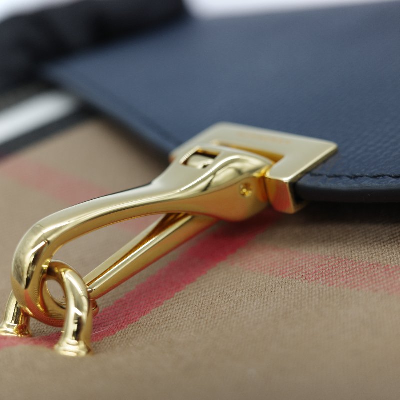 (🈶️購買憑證)Burberry 博柏利 英倫格紋 藍色牛皮 斜挎包 郵差包-14