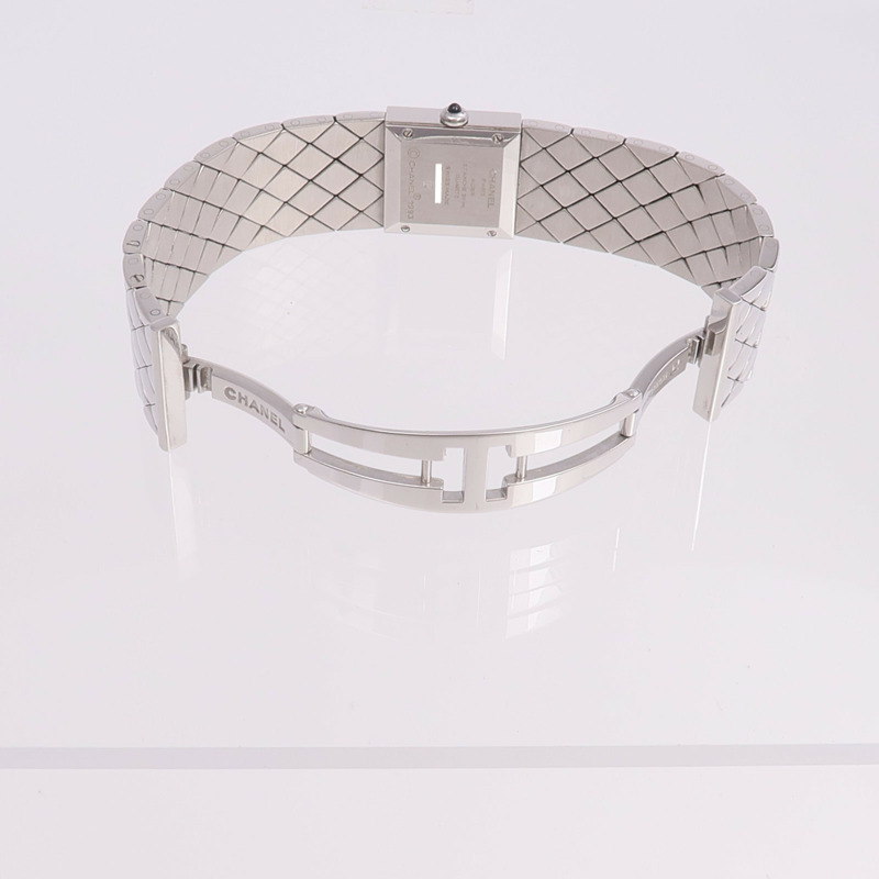 CHANEL Matelasse Watch H0009-5