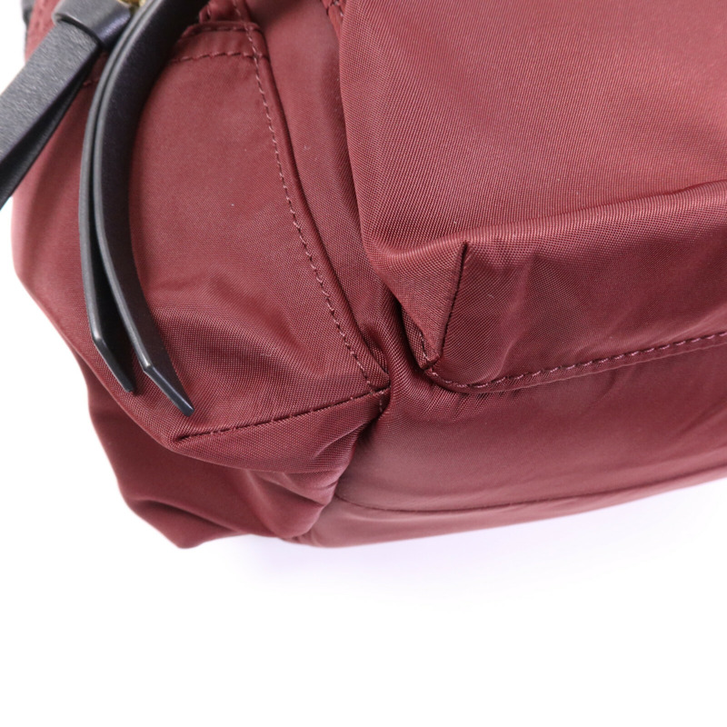 BURBERRY 尼龍Backpack金扣背包-9