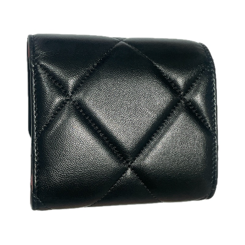 Chanel 19 短夾 (全新)-6