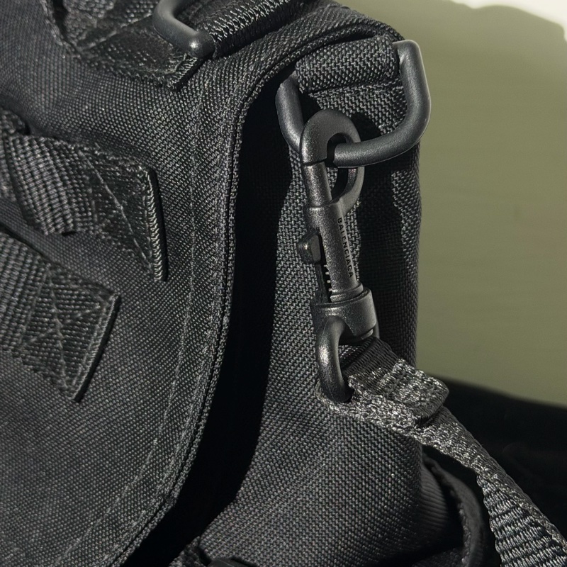 Balenciaga 巴黎世家  Army 郵差包-4