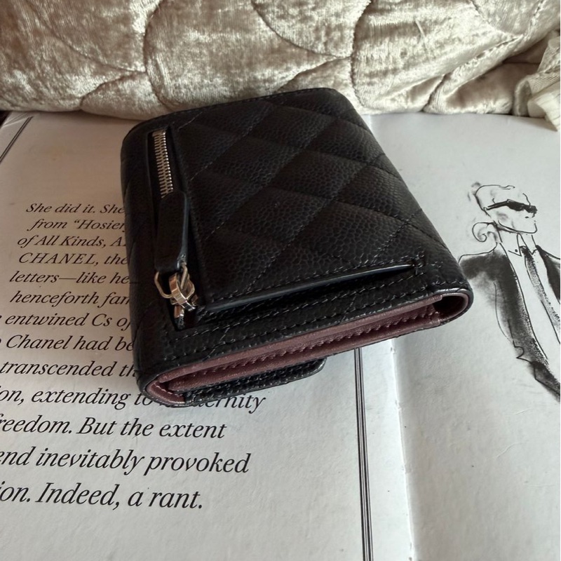 香奈兒黑荔枝經典雙c 三折短夾 經典款 男生 女生 chanel caviar black short wallet-15