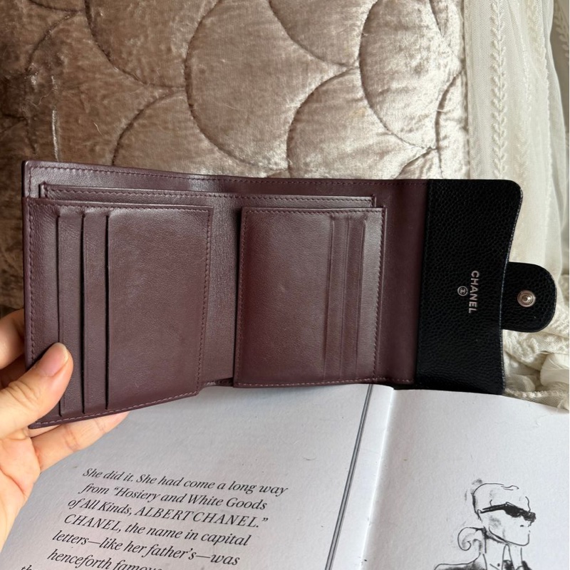 香奈兒黑荔枝經典雙c 三折短夾 經典款 男生 女生 chanel caviar black short wallet-17