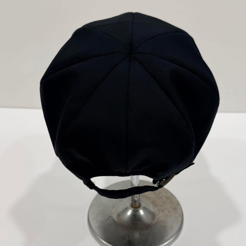 BURBERRY GOLF 黑色字母扣環帽-6