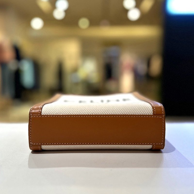 Celine 193302 凱旋門帆布迷你 Cabas 包 付長肩帶-4