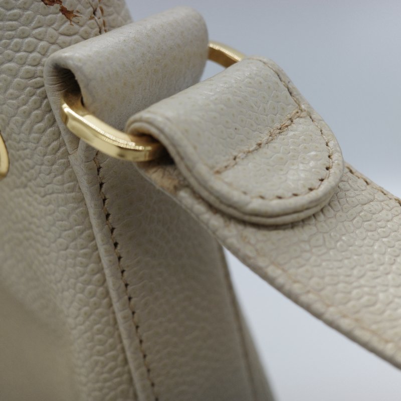 Chanel 香奈兒 CC Logo 粒面牛皮 雙金球 中古 奶白色 水桶包 斜挎包-25