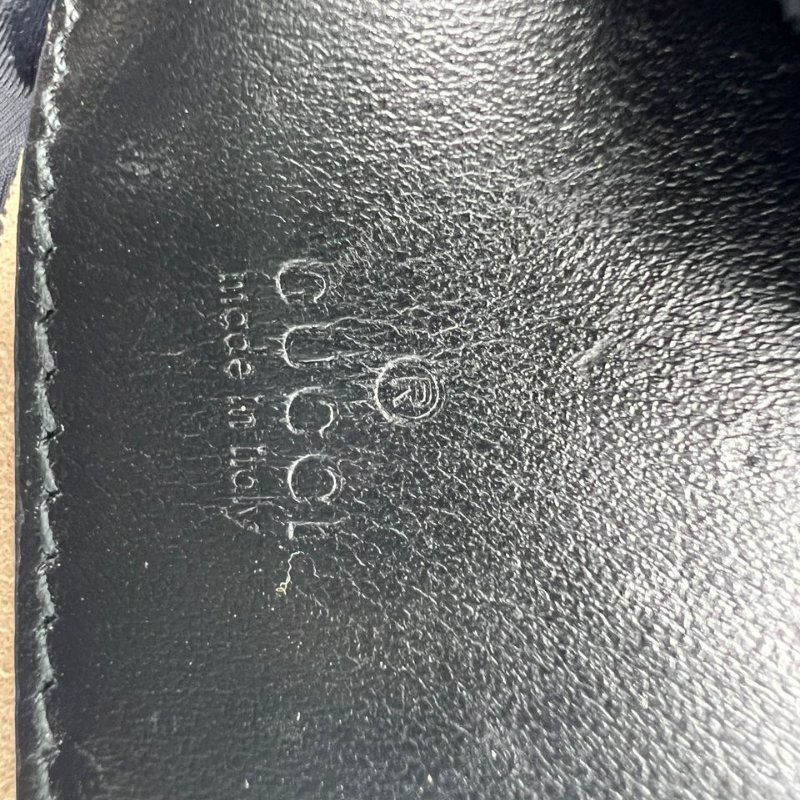 Gucci GG Marmont 迷你水桶包-5