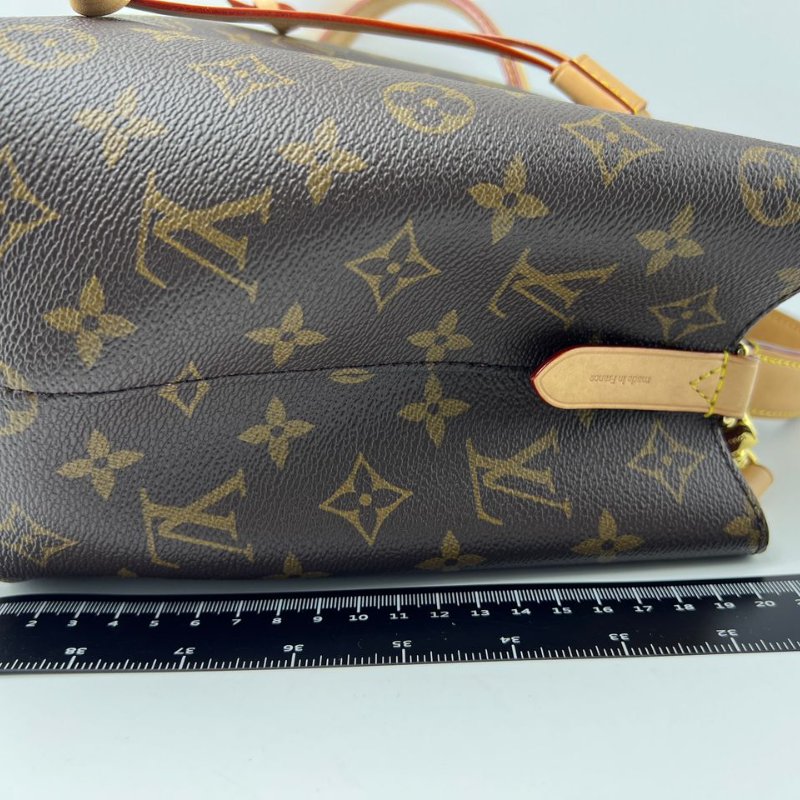 Louis Vuitton NéoNoé BB 迷你水桶包-6