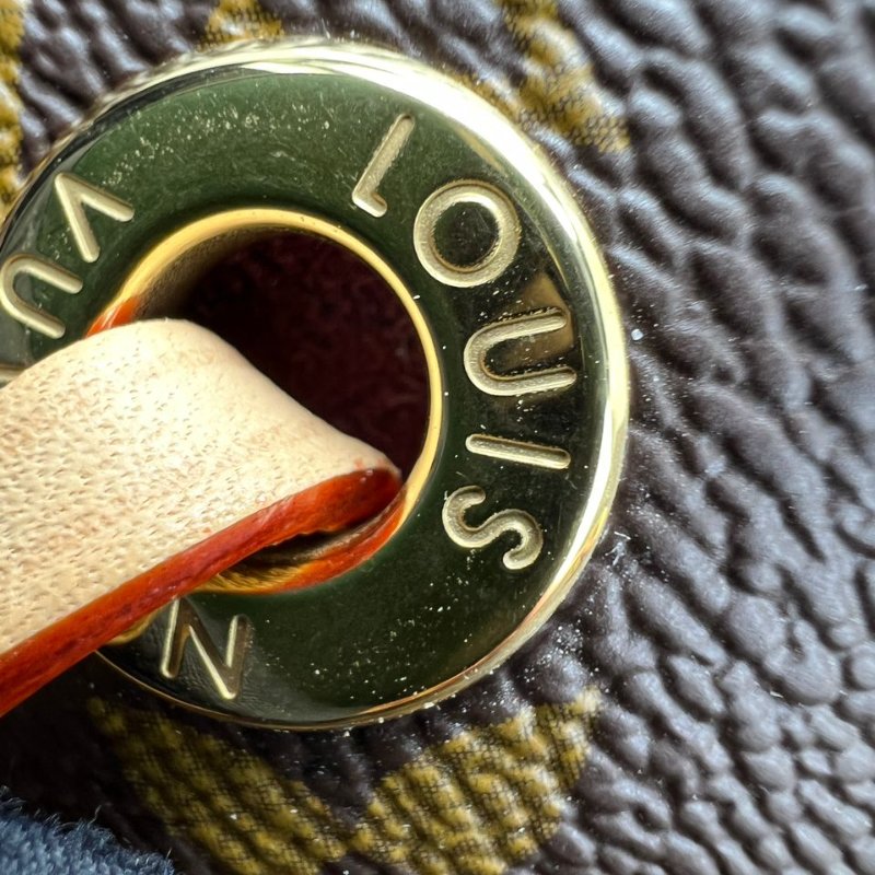 Louis Vuitton NéoNoé BB 迷你水桶包-18