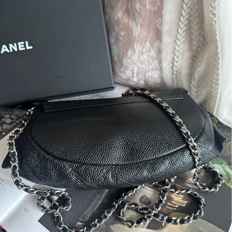 香奈兒 黑銀荔枝經典雙c經典款 迷你翻蓋鏈條包 斜挎包 包 黑色 男生 女生 chanel caviar black flap bag-17