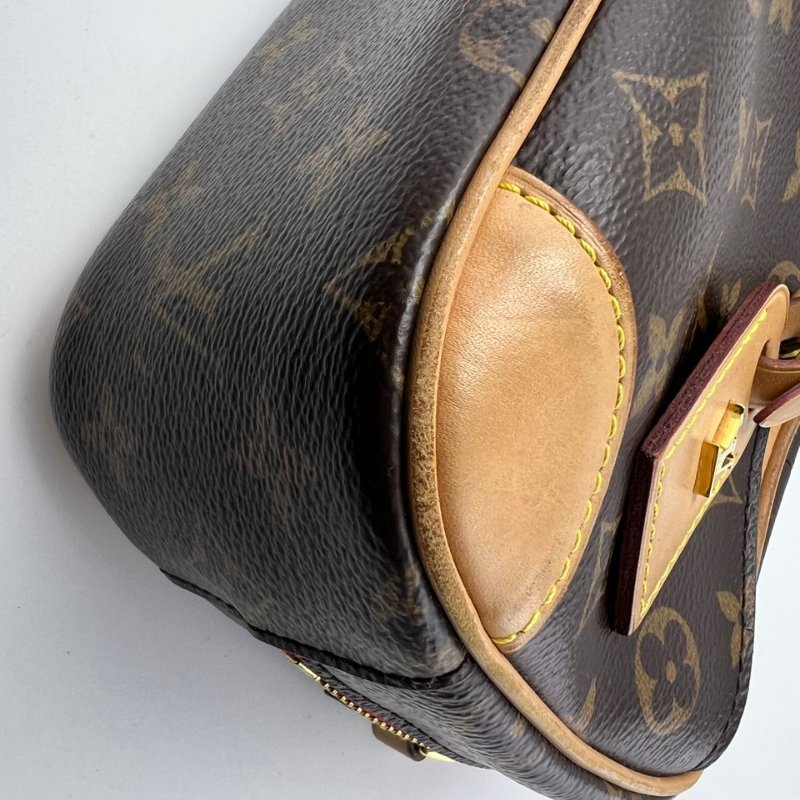 Louis Vuitton Deauville Mini 相機包-10